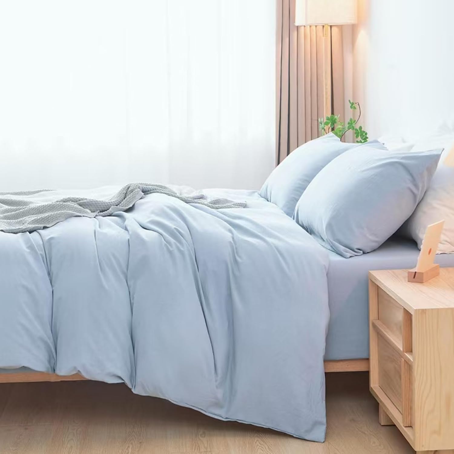 Duvet Cover 1 PC, Extra Long Staple Egyptian Cotton Quilt Cover, Soft, Breathable 1000 Series with Hidden Zipper Closure 100% Egyptian 90x90 (Full/Queen) Size Light Blue