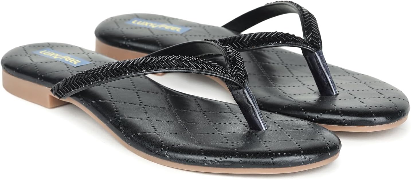 Women Stylish Trending and comfort Fancy Flat Fashion sandal