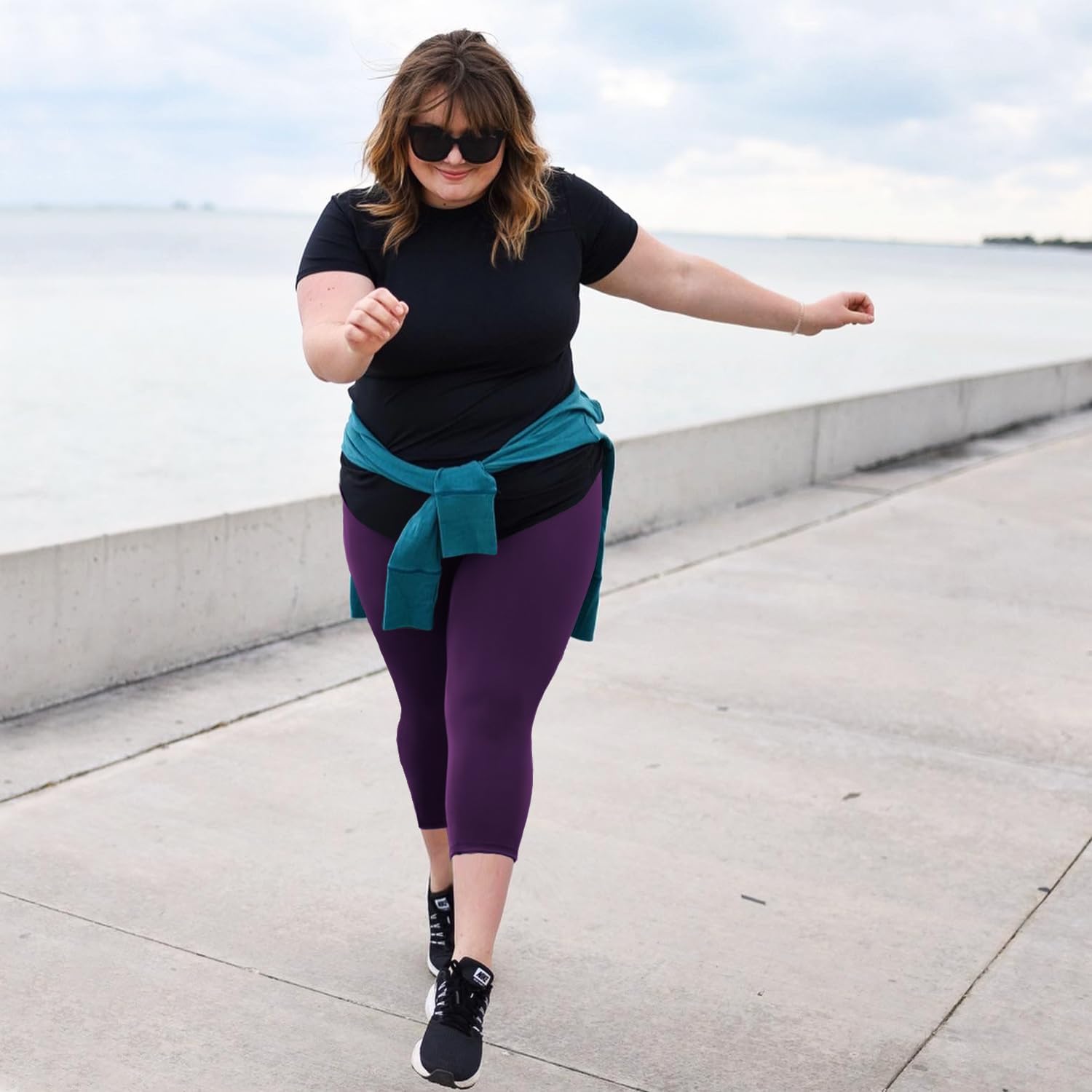 MOREFEEL Capri Plus Size Leggings for Women with Pockets-Stretchy XL-4XL Tummy Control High Waist Workout Black Yoga Pants - Image 3