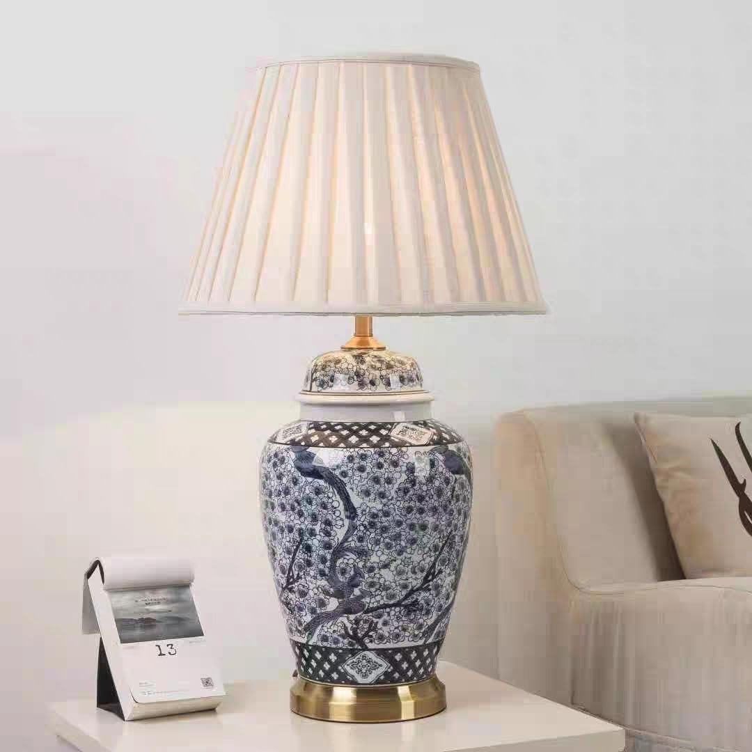 HvKvHvY Vintage Ceramic Table Lamps, Retro Table Lamp, E27 Handmade Bedside Lamp Nightstand Lamps, Classic Chinoiserie Blue Fabric Desk Lamp for Bedroom Living Room Office (01 54CM)