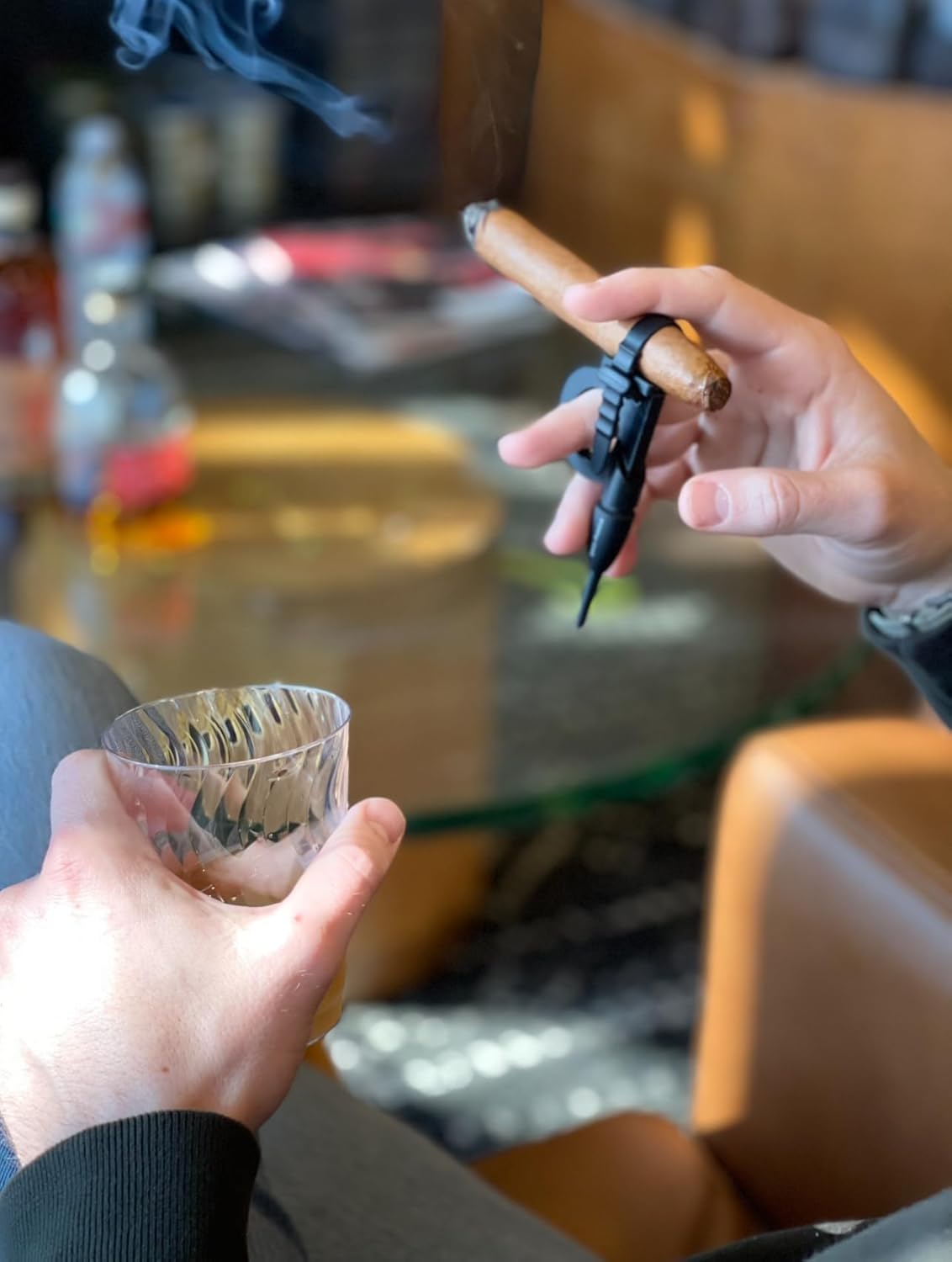 Hands-Free Accessory Holder with Built-in Punch Cutter – Ground Spike & Adjustable Strap – Fits All Sizes – Ideal for Golf, Camping, Fishing, Grilling, Tailgating, Cards & Outdoor Use