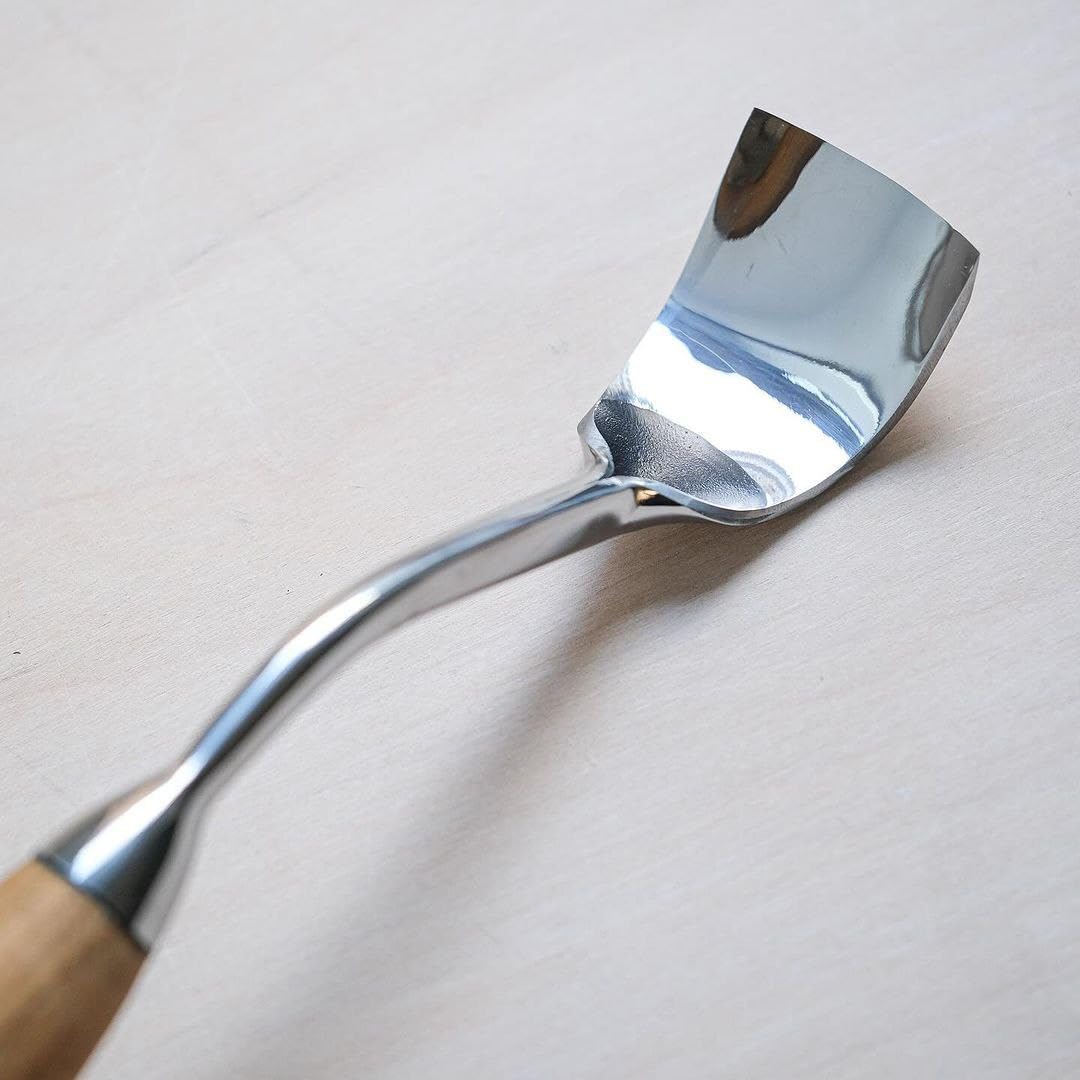 STRYI Profesjonalne, duże, zakrzywione żelazko – 40 mm – ręcznie kute narzędzie do głębokiego rzeźbienia w drewnie – idealne do kuksa, łyżek, misek – uchwyt z drewna dębowego