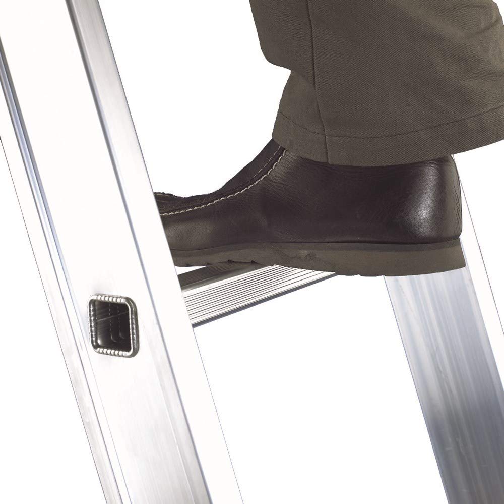 Svelt Scala d’Appoggio Professionale in Alluminio Nervato, 7 Pioli Larghi e Inclinati – Portata 150 kg – Norme UNIEN131 e D.Lgs. 81/08