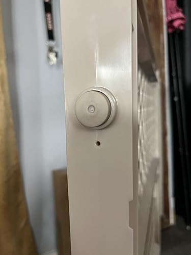 Toddleroo by North States — bottom and base construction detail