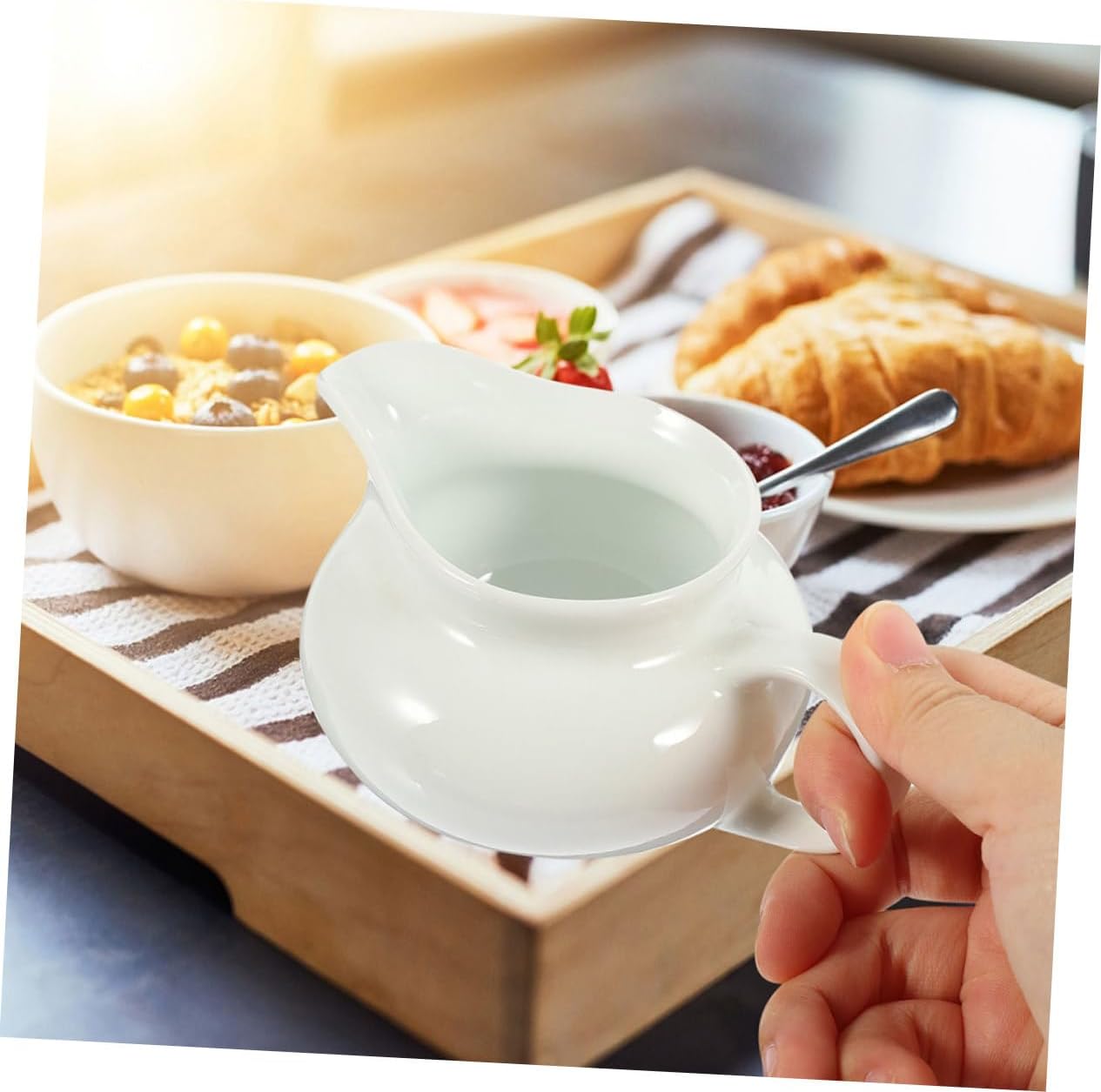 2pcs Ceramic Gravy Dispenser Sauce Boat Handle for Kitchen Use Practical and Elegant for Sauces and Dressings Safe and Sturdy Design