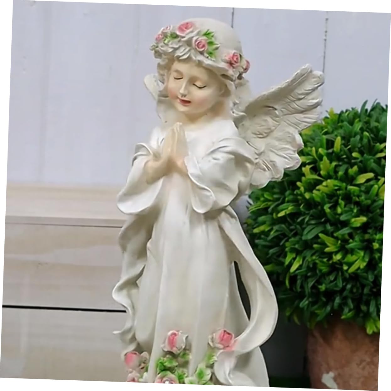 Scultura da Giardino di Angelo in Resina Solare Decorazione da Giardino Luci Solari Statuetta di Angelo Luminosa per Esterno Ornamento Artigianale per Cortili e Prati