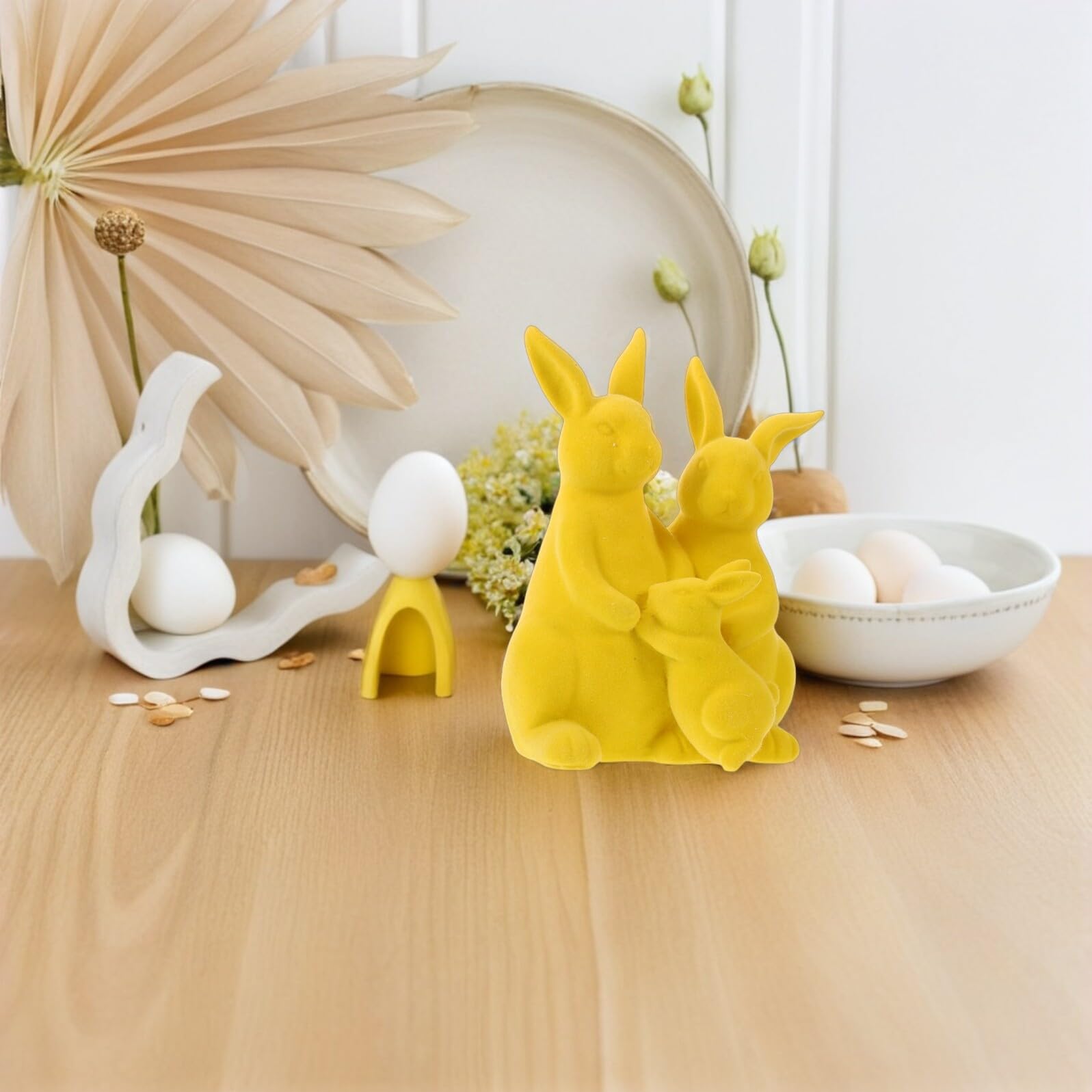 TOYANDONA Statuina Coniglietto Floccato in Resina Giallo, Decorazione Pasquale da Tavolo Rustica per Casa, Giardino e Ufficio, Ornamento Primaverile per Centrotavola e Scrivania