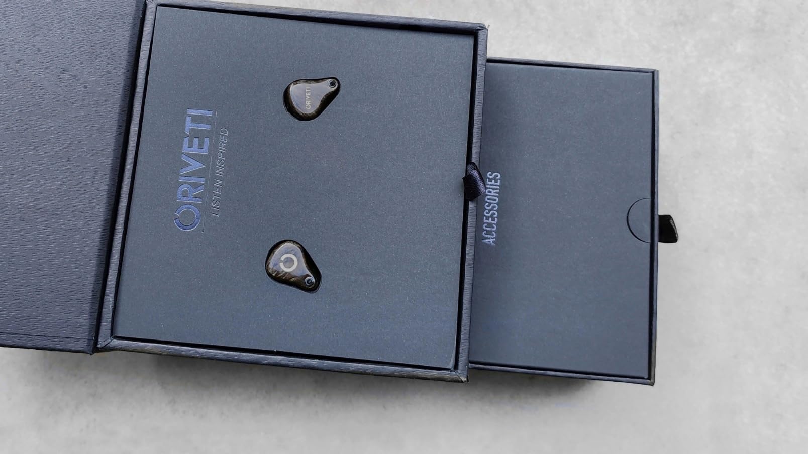 Amazon.co.jp: ORIVETI OH700VB 7ドライバー搭載ハイブリッド