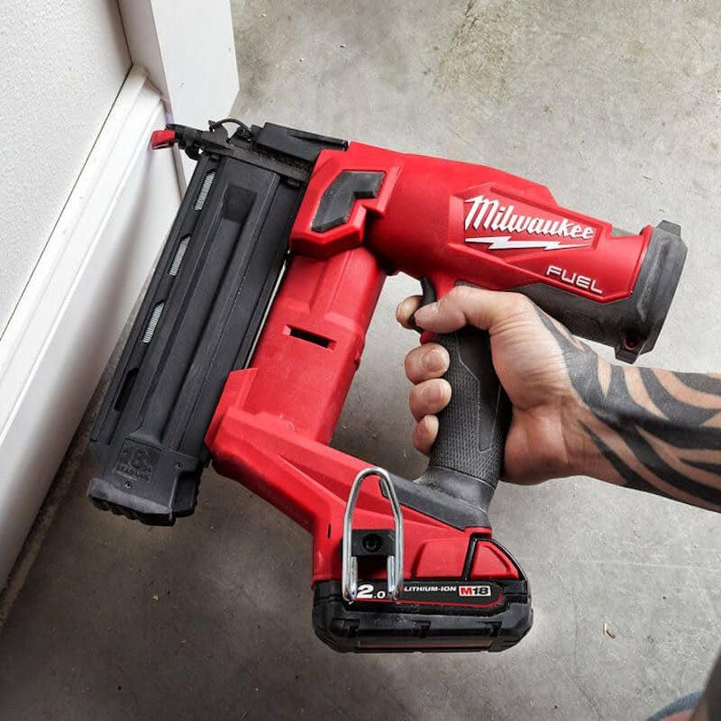 Milwaukee M18FN18GS-0 Cloueuse de finition 18 V M18 carburant 18 g