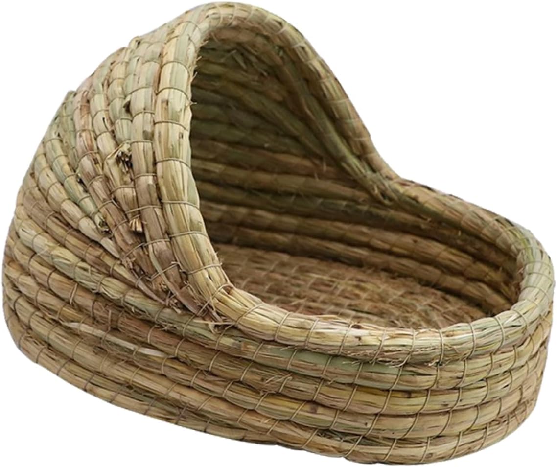 Small Pet Bed Straw Woven Nest for Hamsters Rabbits Bunny House Natural Bedding Handmade Easy to Clean