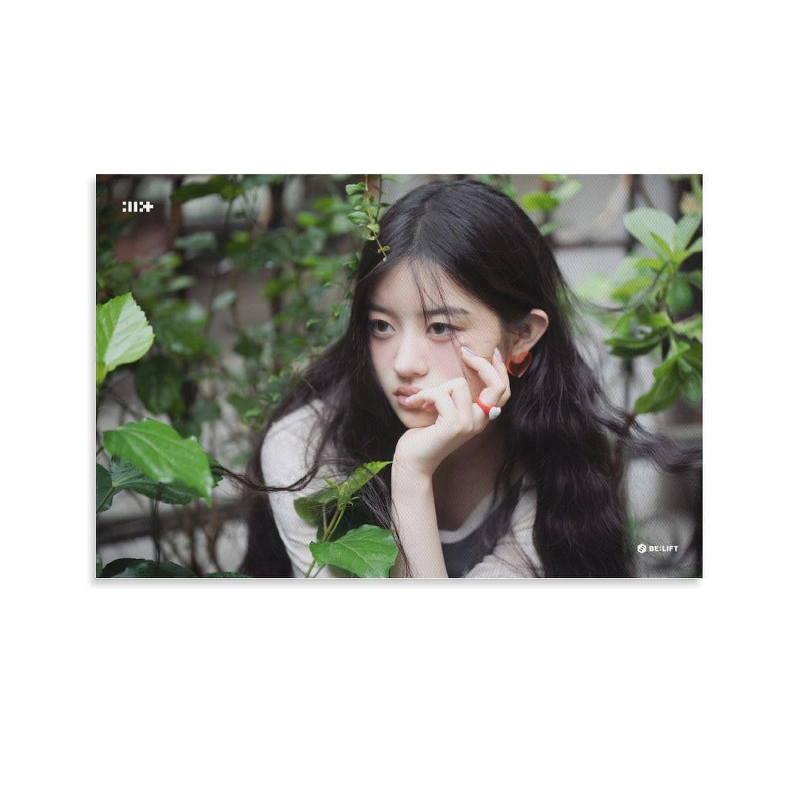 ILLIT アイリット　ポスター　MINJU アクネストゥディオズ 24SS ILLIT アイリット ポスター MINJU アクネストゥディオズ 24SS