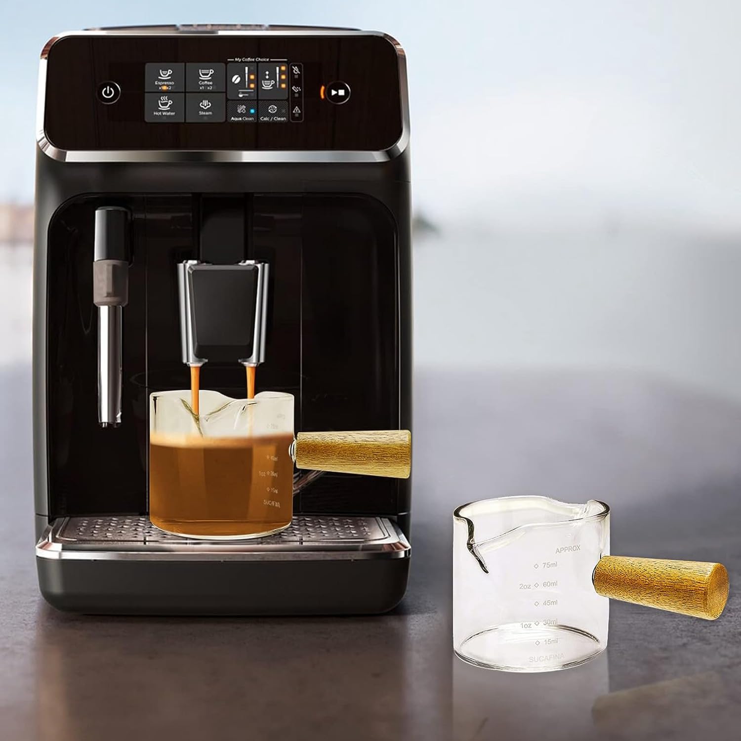 Tazza Dosatrice Per Espresso 75 Ml – Bicchiere In Vetro Borosilicato Con Manico In Legno E Doppio Beccuccio – Per Latte Art E Accessori Bar - 2