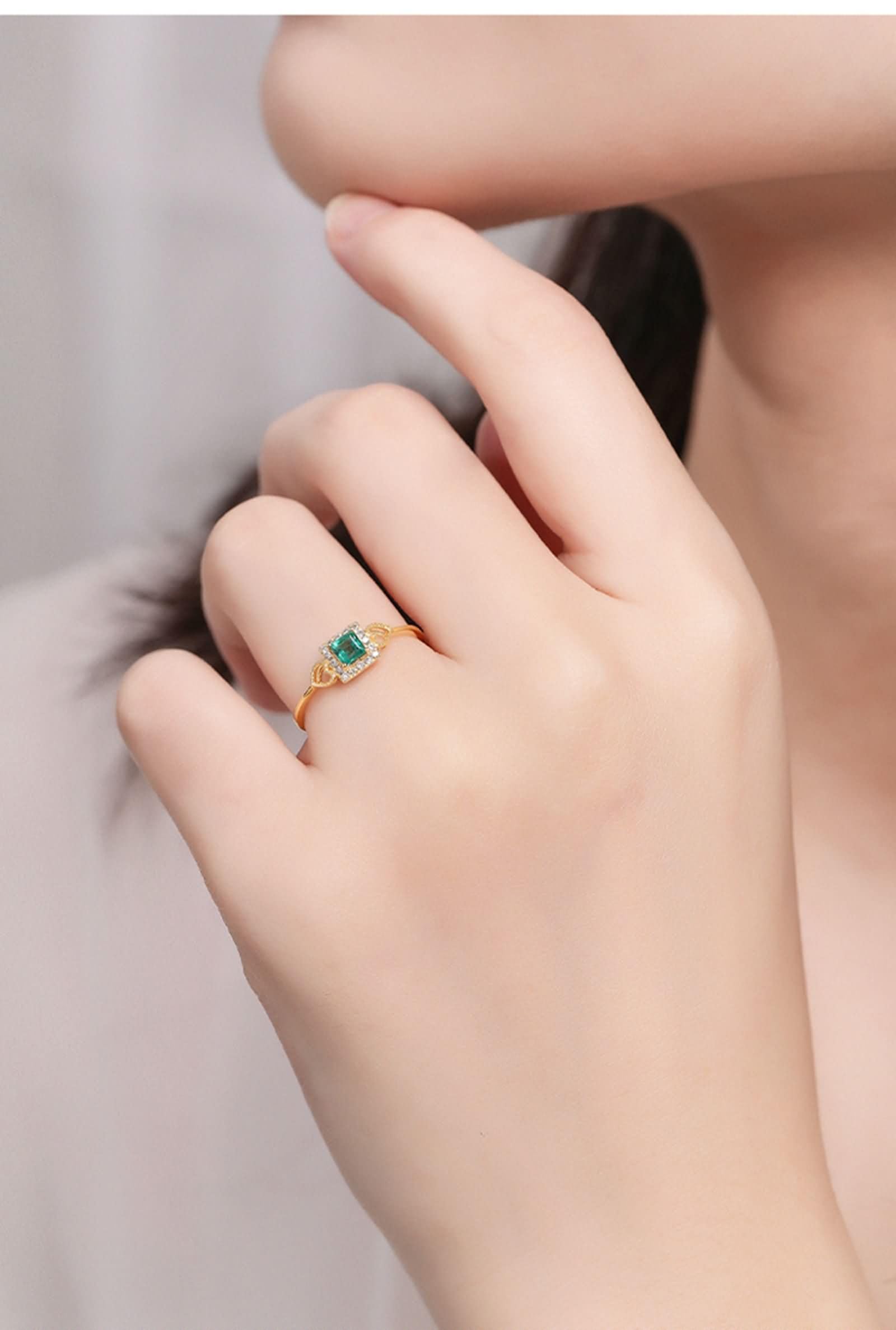Anillo Compromiso Oro de 9 Kilates / 14 Kilates / 18 Kilates para Mujer, Corazón Hueco y Cuadrado con Esmeralda y Diamante, Anillos de Oro Verde Alianzas Mujer