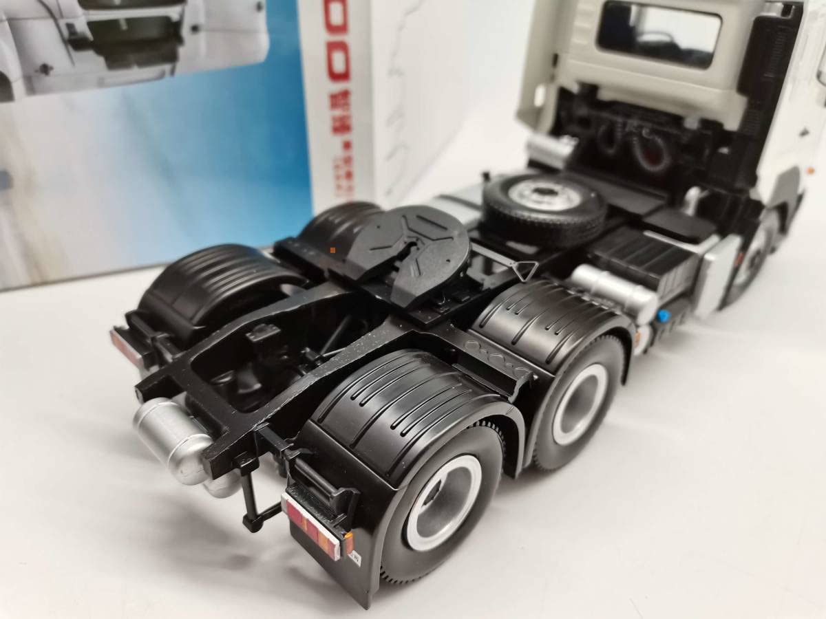 Amazon.co.jp: 1/24 日野 プロフィア 700 トラックター X48 : 車＆バイク