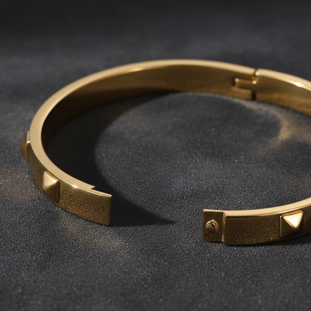 18K Gold Plated Stainless Steel Pyramid Design Bangle Bracelet