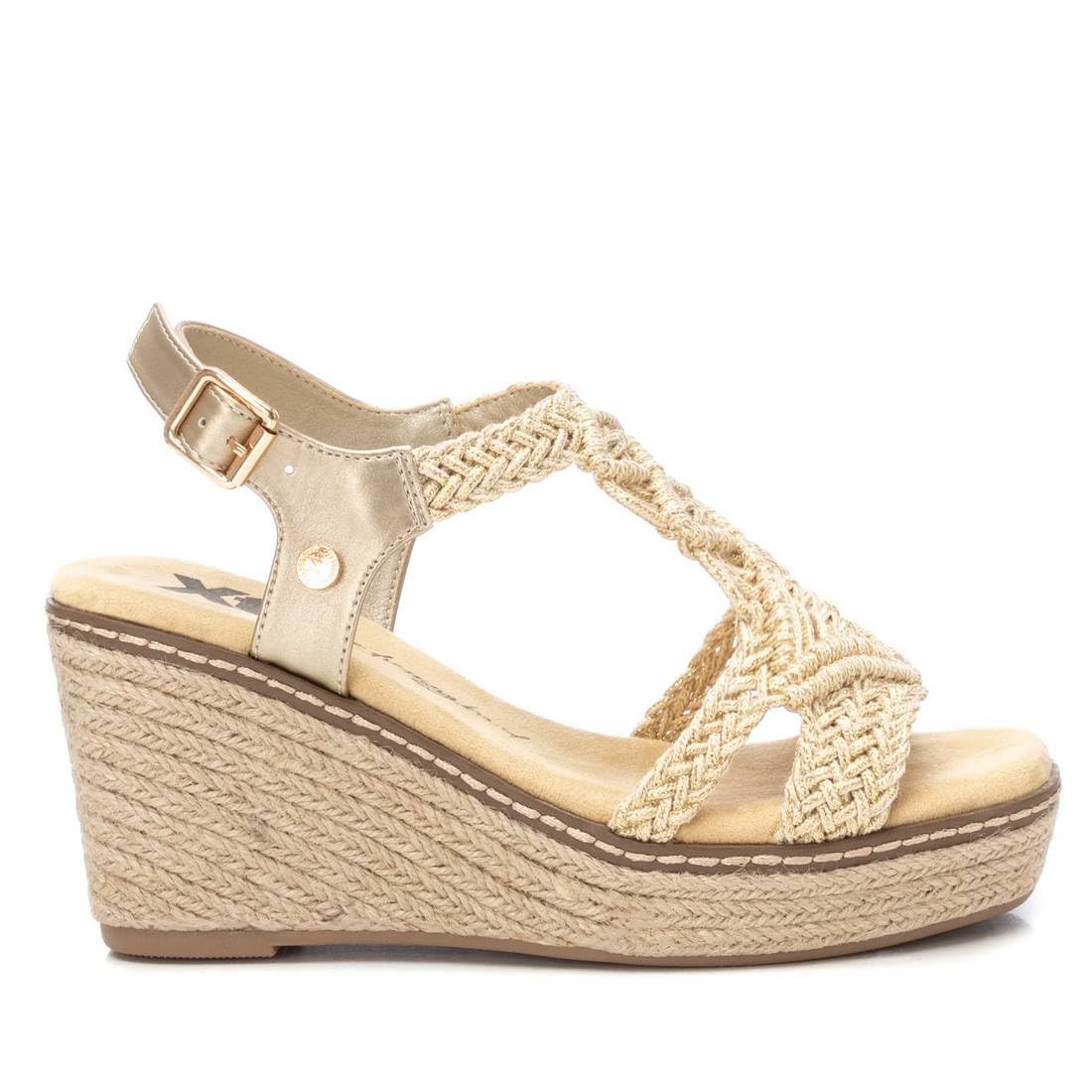 XTI Women's 142753 Wedge Sandal, Gold, 5 UK