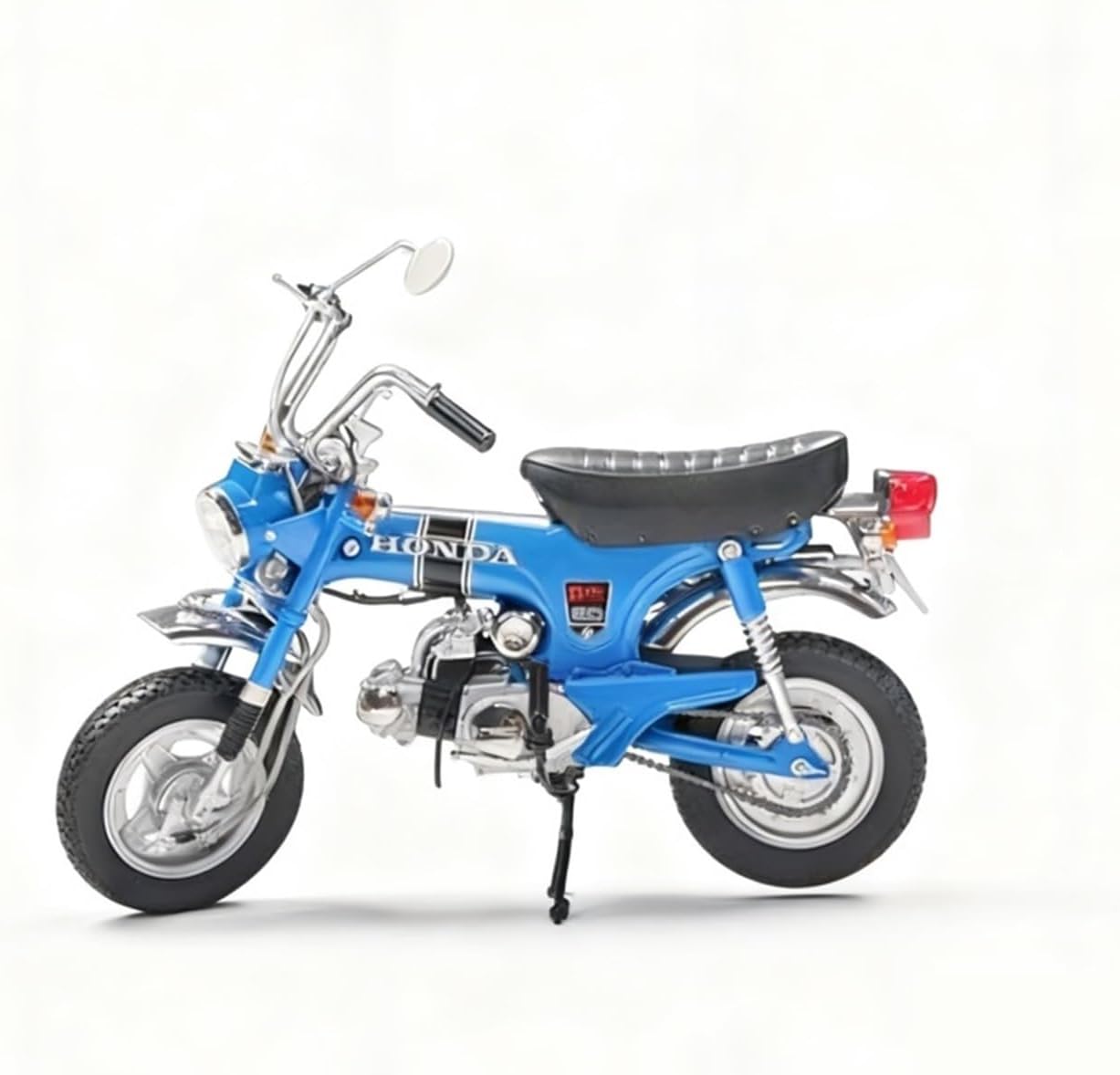 Simulation Motorcycle Toys 1:10 for Honda ST50 DAX1969 Miniature Alloy Motorbike Diecast Metal Model Car Gift Collection Decoration Adult for Boys(Style-C)