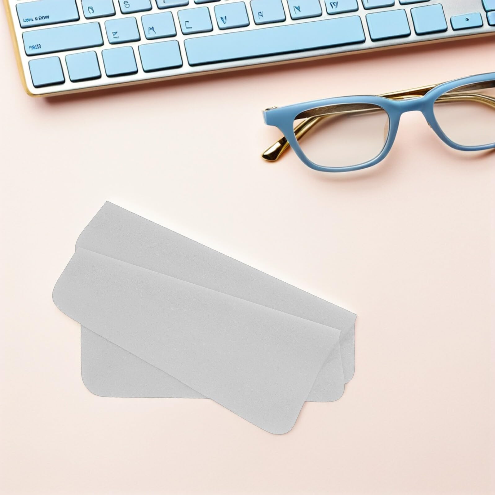 COLLBATH 100 Panni in Microfibra per la Pulizia degli Occhiali Lenti e Dispositivi Digitali Panno Ultrasottile e Riutilizzabile Colore Grigio Chiaro Dimensioni 67"X55" Adatto per