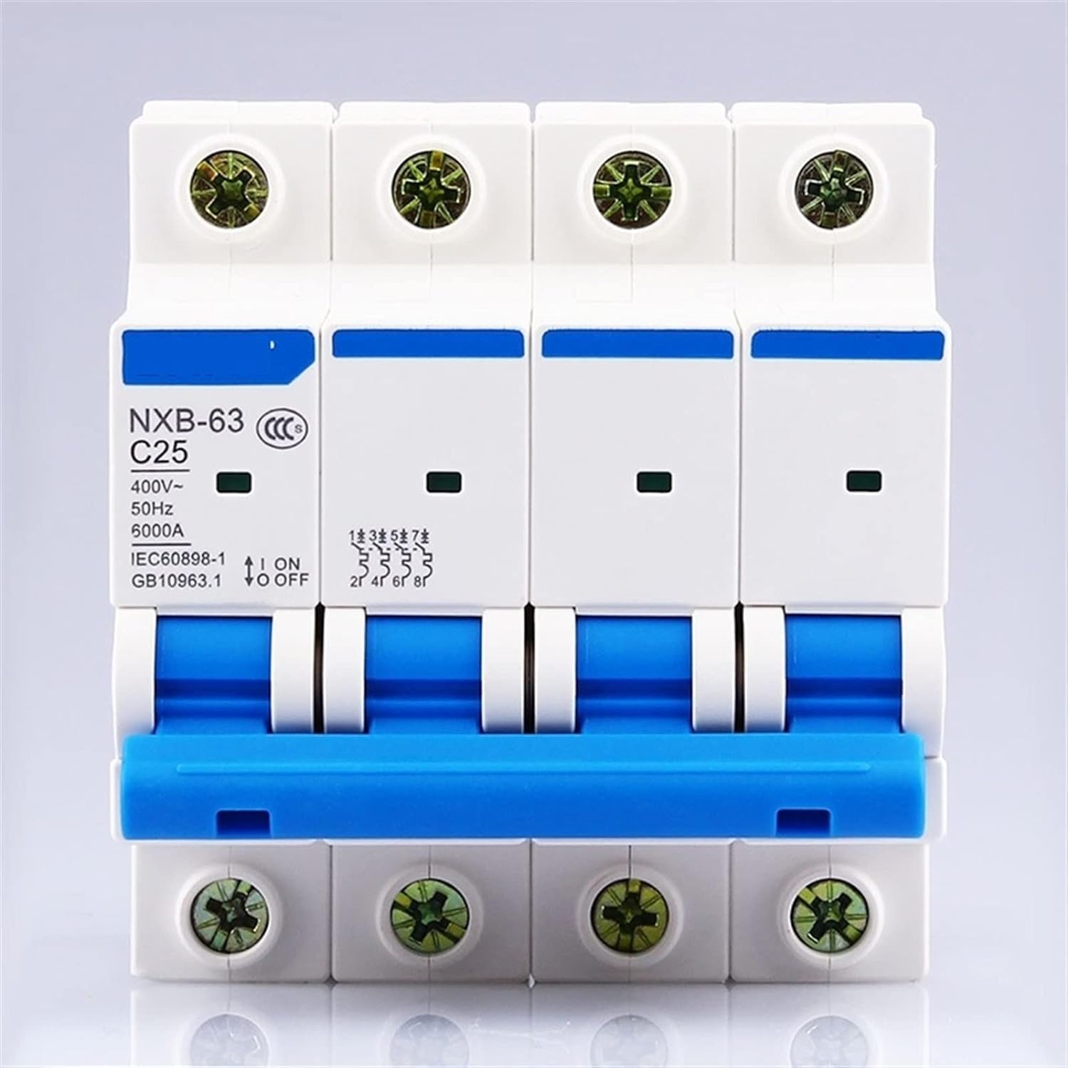 Protecteur d'alimentation NXB-63 4P évite les surcharges AC 400V