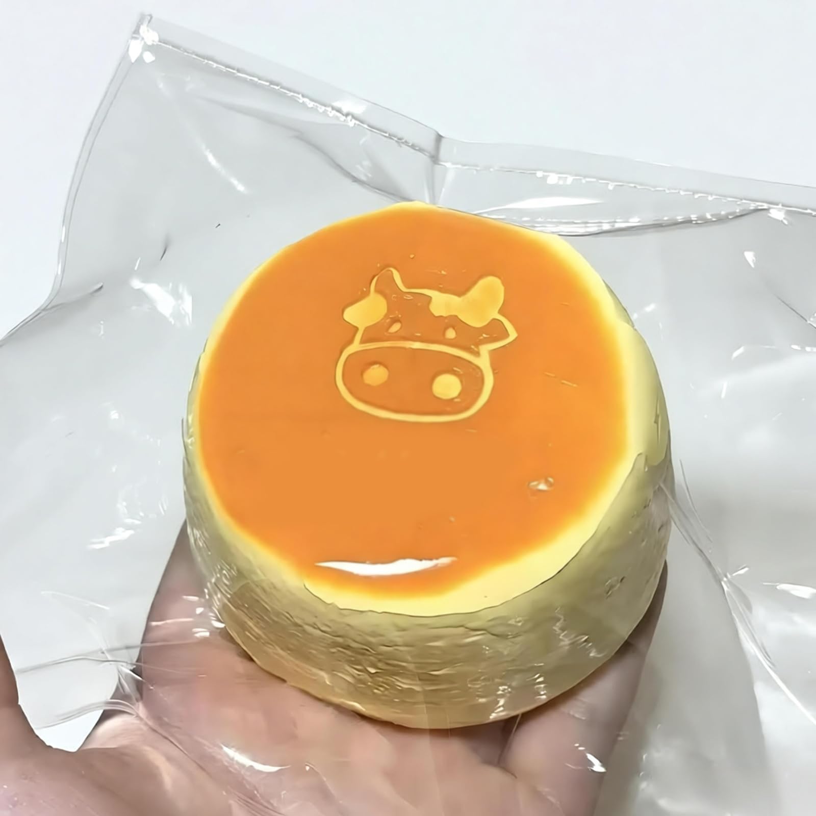 Amazon | スクイーズケーキおもちゃ 水感スクイーズ ストレス解消&癒し