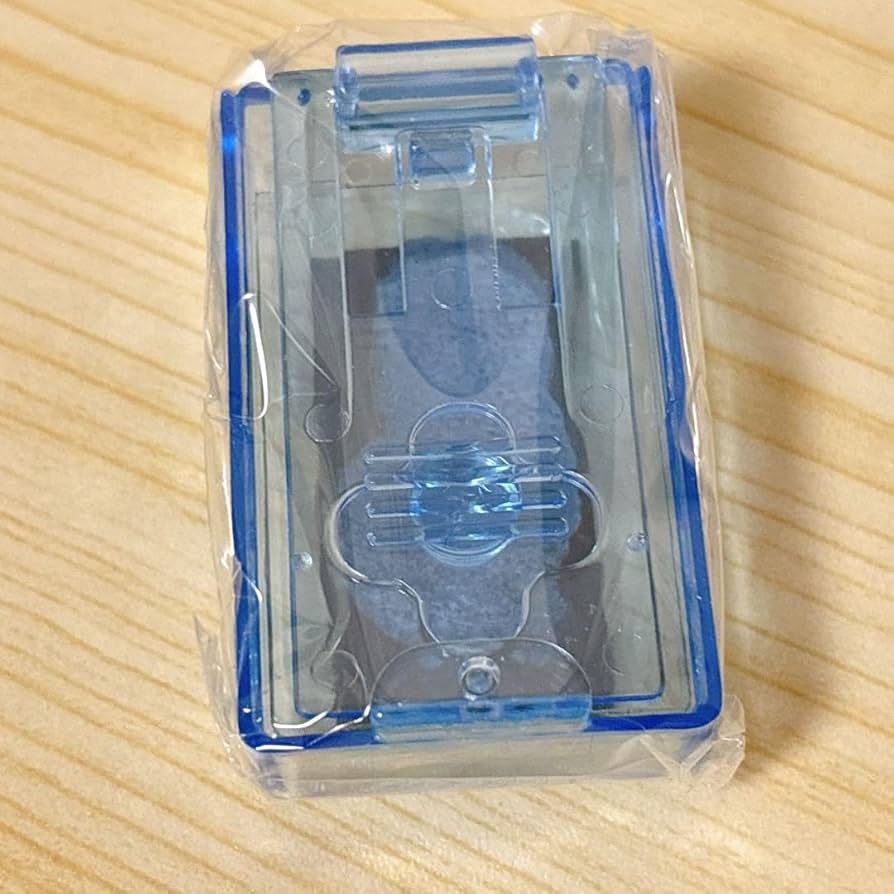 ❣️匿名❣️錠剤取り出し器現役薬剤師監修軽量 錠剤ケース Amazon.co.jp: 錠剤取り出し器現役薬剤師監修軽量 錠剤ケース
