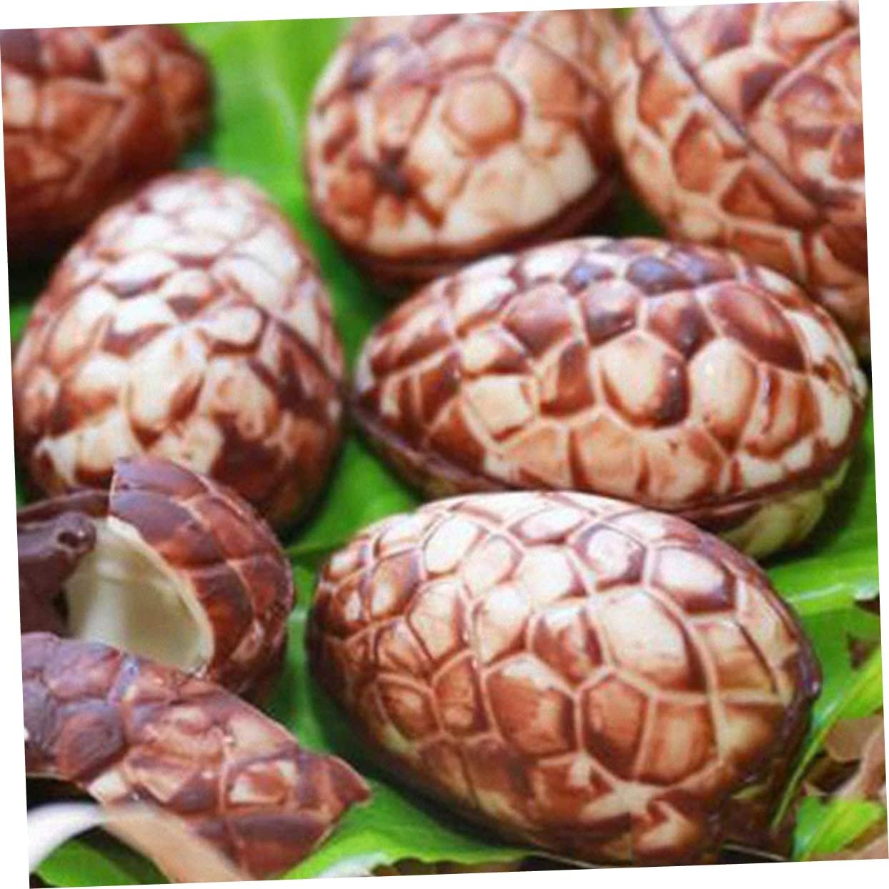 PRETYZOOM 8pcs Dinosaur Chocolate Mold Easter Baking Molds for Cookies and Treats for Desserts for Family Gatherings and Boys and Girls Parties