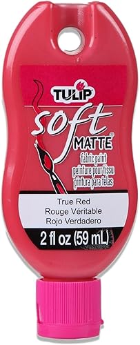 Tulip Pintura de tela suave, lavable, se mantiene suave y flexible, pintura permanente, para telas claras y oscuras, 2 onzas líquidas, rojo