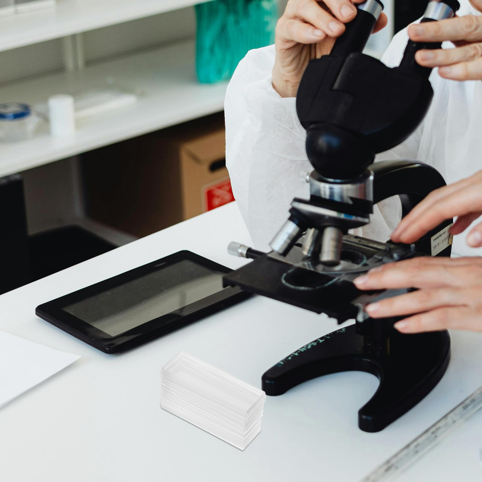 MAGICLULU Lames de microscope 200 pièces : Lames de verre vierges pré-nettoyées, couvre-objets pour laboratoires de microscopie, enseignants, étudiants et de sciences