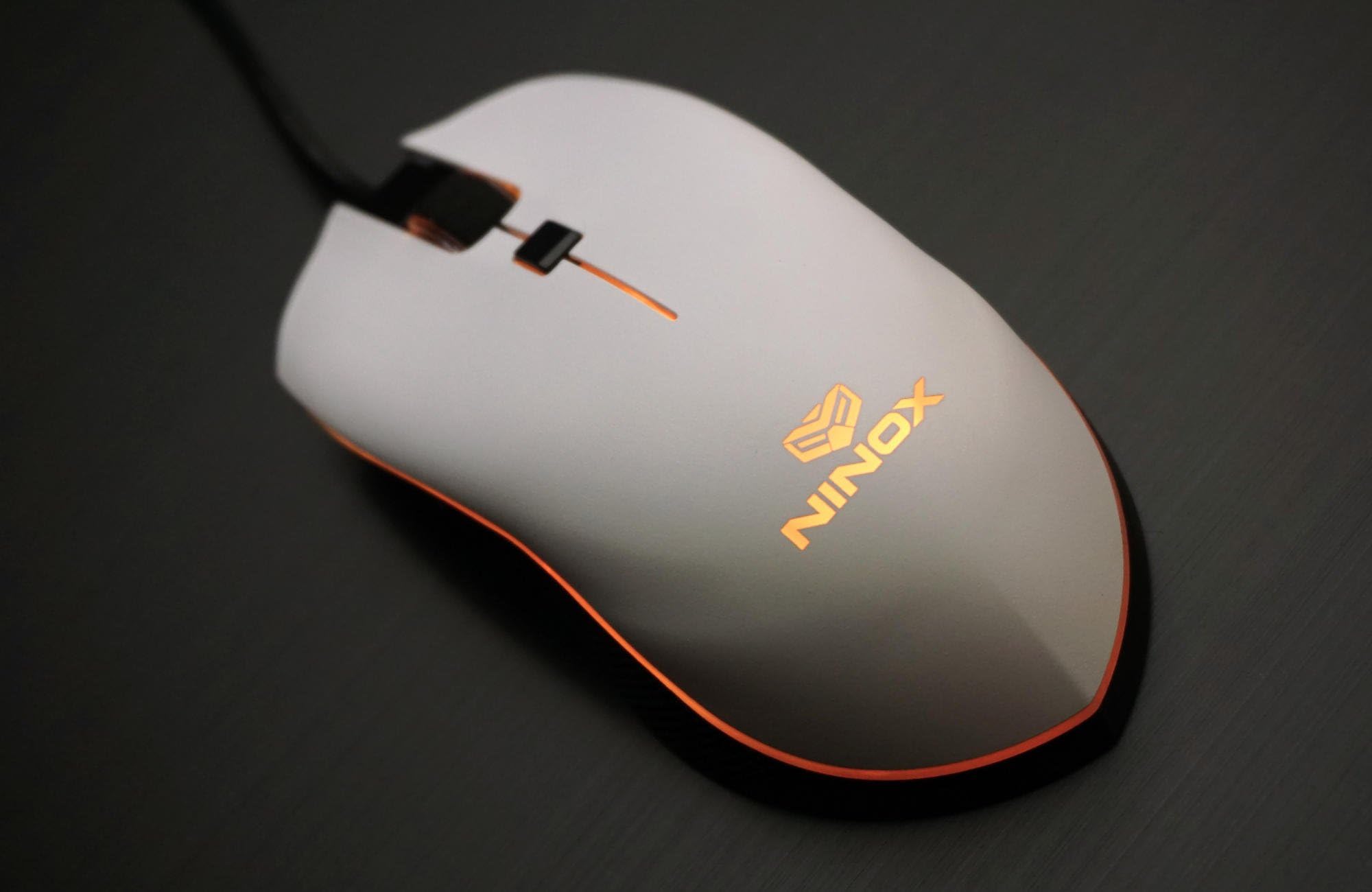 Ninox Venator Gaming Mouse - Lightweight, PMW-3360 sensor - White