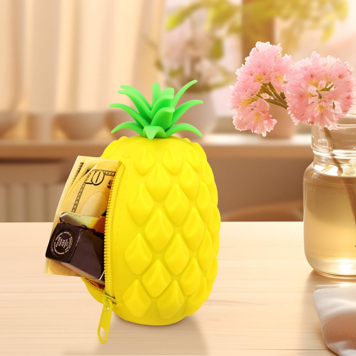 Pineapple Coin Purse Pouch with Keychain, Silicone Novelty Funny Gifts For women kids, Portable Small Storage Bag, Realistic Looking Pineapple Decorations, Zipper Wristlet Wallets
