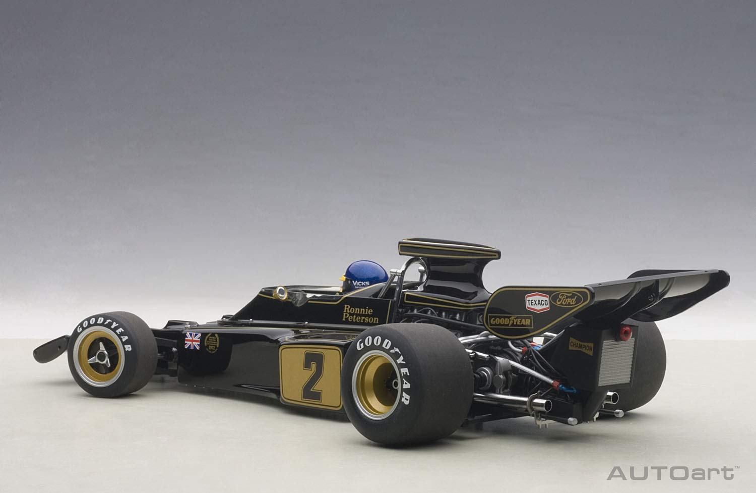 Amazon | AUTOart 1/18 ロータス 72E 1973 #2 ロニー・ピーター