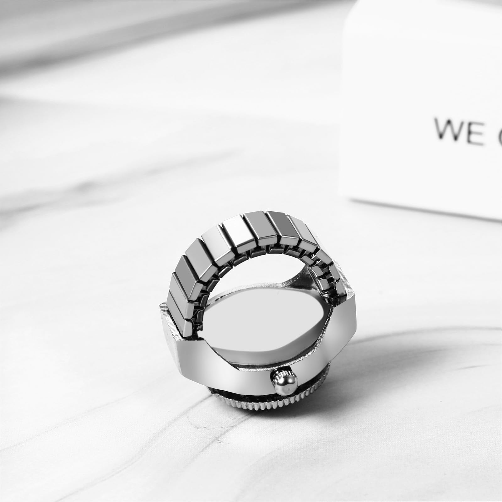 JewelryWe Ringuhr Fingeruhr Damen Analog Quarz Uhr Elastisch Ring Edelstahl Eule Deko Uhr Uhrenring Weiß Schwarz Rot