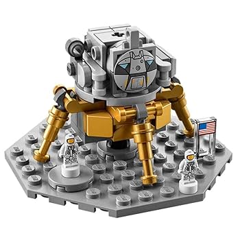 ニタさま　専用 Amazon.co.jp: LEGO(レゴ) アイデアズ NASA アポロ サターンV