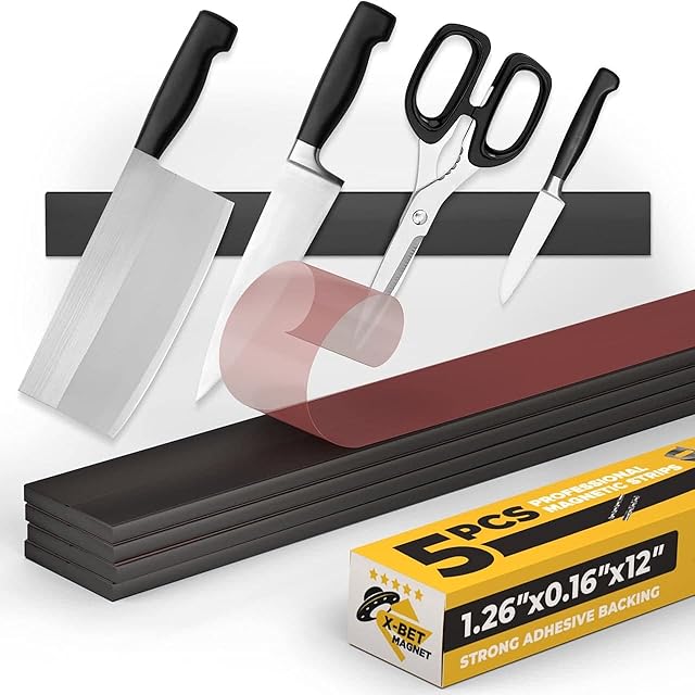 Flexible Magnetic Tape - 5 PCs Magnetic Strips with Strong Self Adhesive 3M - 3,2 cm x 30,5 cm Each Strip - Peel & Stick Magnetic Roll for Craft and DIY - Sticky Magnets for Fridge and Dry Erase Board