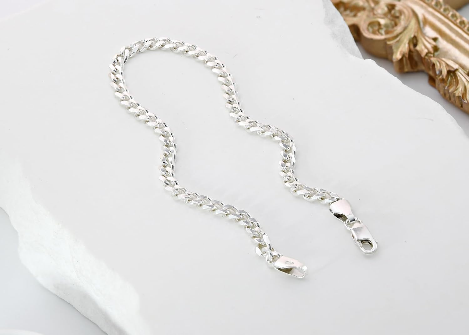 AeraVida Sterling Silver Cuban Curb Chain Bracelet – 7" Unisex .925 Polished Link Jewelry with Lobster Claw Clasp | Classic Lightweight Silver Chain for Daily Wear | 3mm Curb Link Bracelet - Image 6