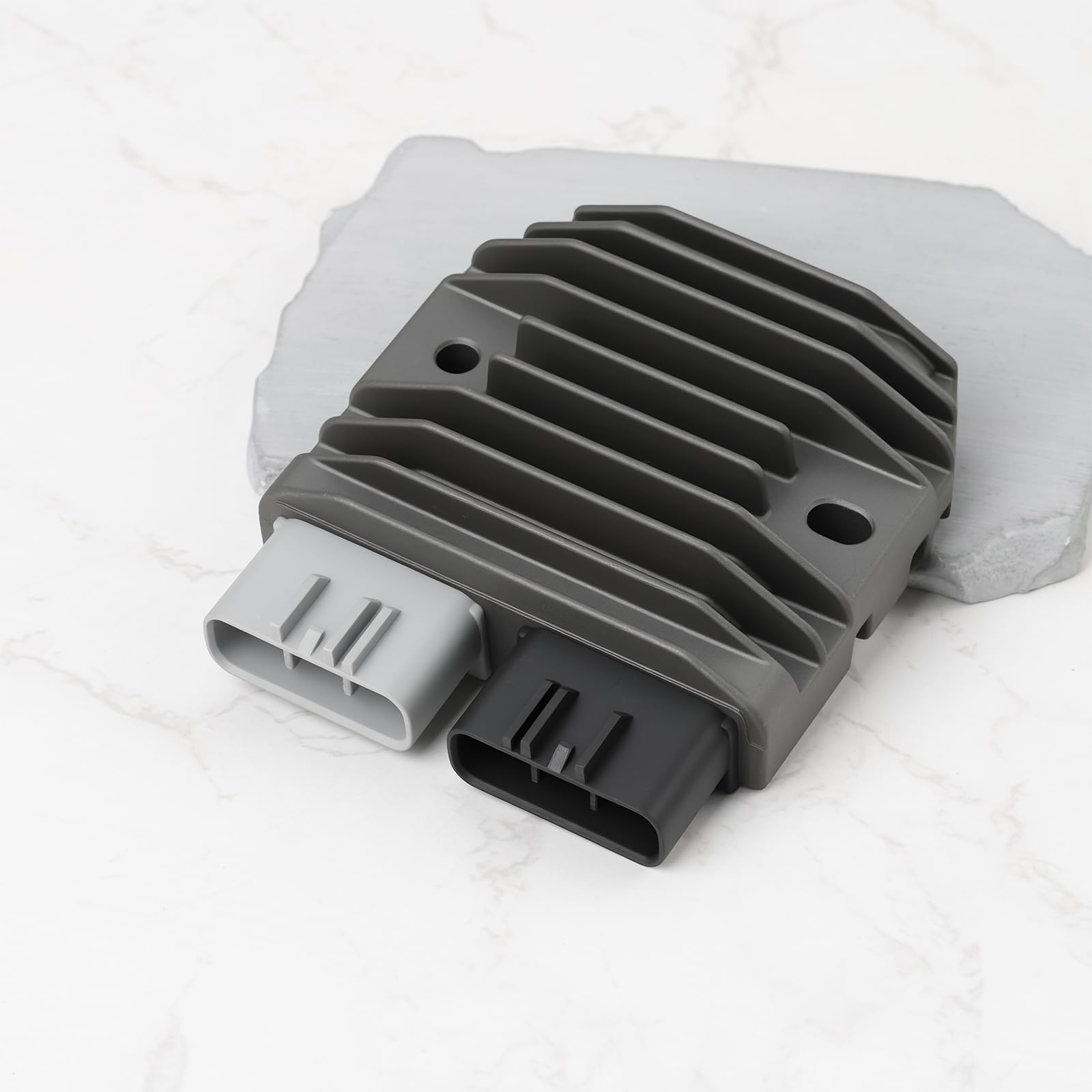 VGOL Regulador rectificador de 12 V de repuesto OEM 710000870 710000908 710001103 710000261 compatible con Can-Am Outlander Renegade 2003-2024