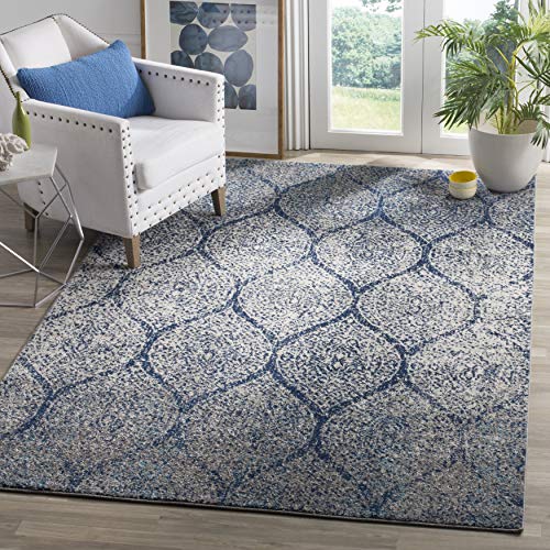 Safavieh Madison Collection MAD604G Geometric Ogee Trellis Distressed Area Rug, 5' 1" x