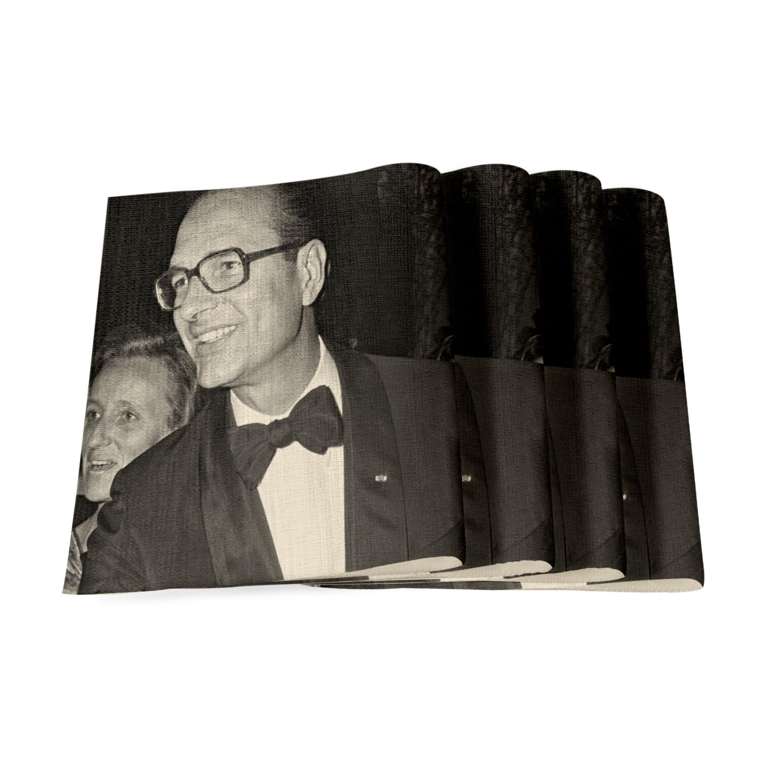 Sets de table en lin Jacques Chirac pour animer vos repas entre amis