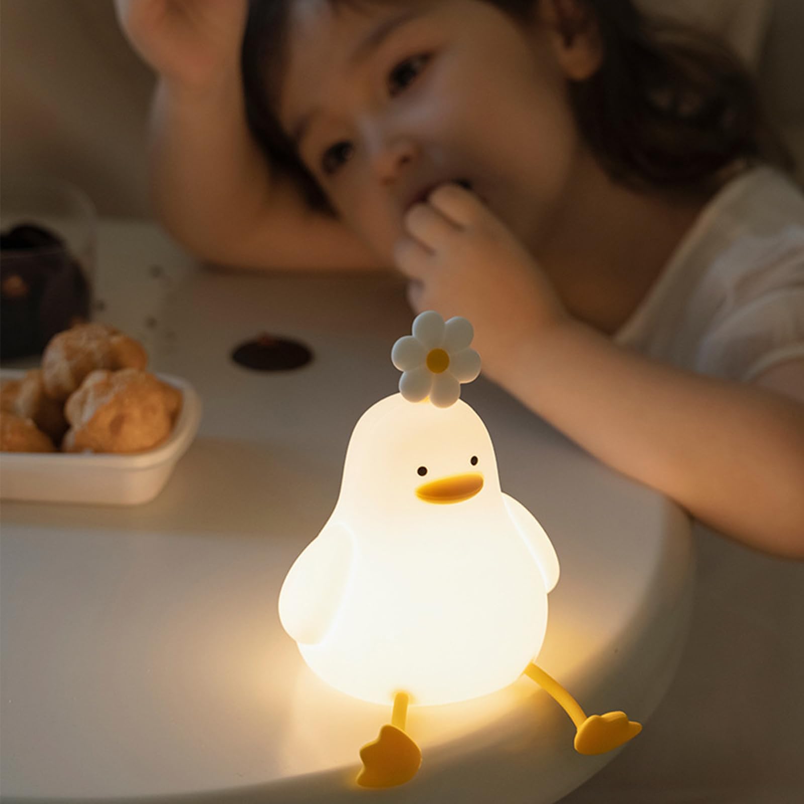Ergocar mignon la lumière de nuit pour enfants est composée de matériaux de silicone sûrs. Peut être ajusté dans les chambres des enfants de différentes couleurs pour décorer les veilleuses.