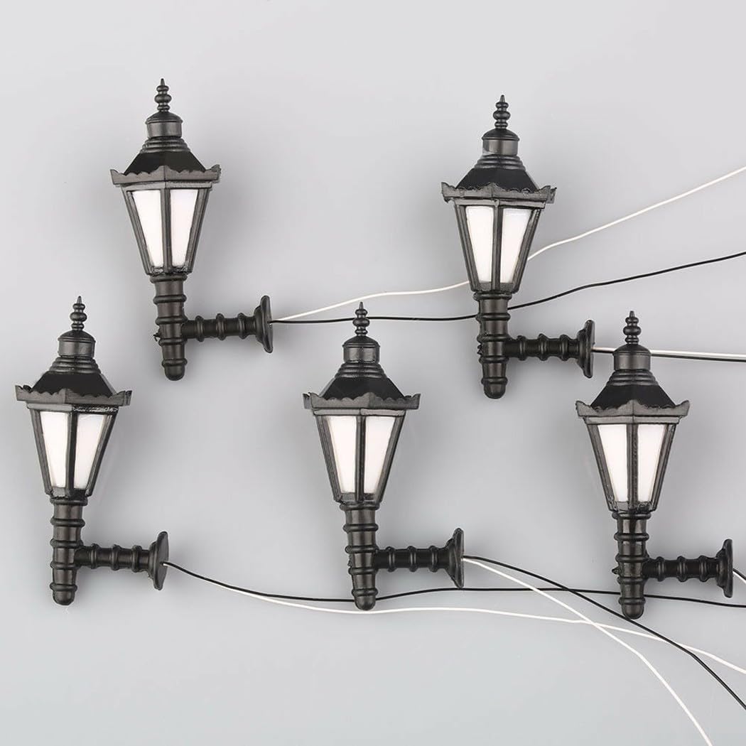 10Pcs Model Railway LED Lamppost Lamps Wall Lights, 1:25 Scale 3V Voltage Garden Street Layout Accessories for G Scale Model Trains