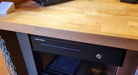 Review Image by CC CC