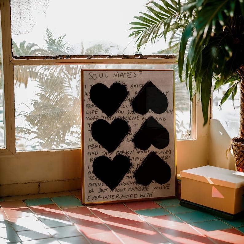 Miniatura 3 de OZCONO Póster de amor negro atrevido, elegante estampado retro de los años 70, acento psicodélico moderno, decoración única de alma gemela (sin