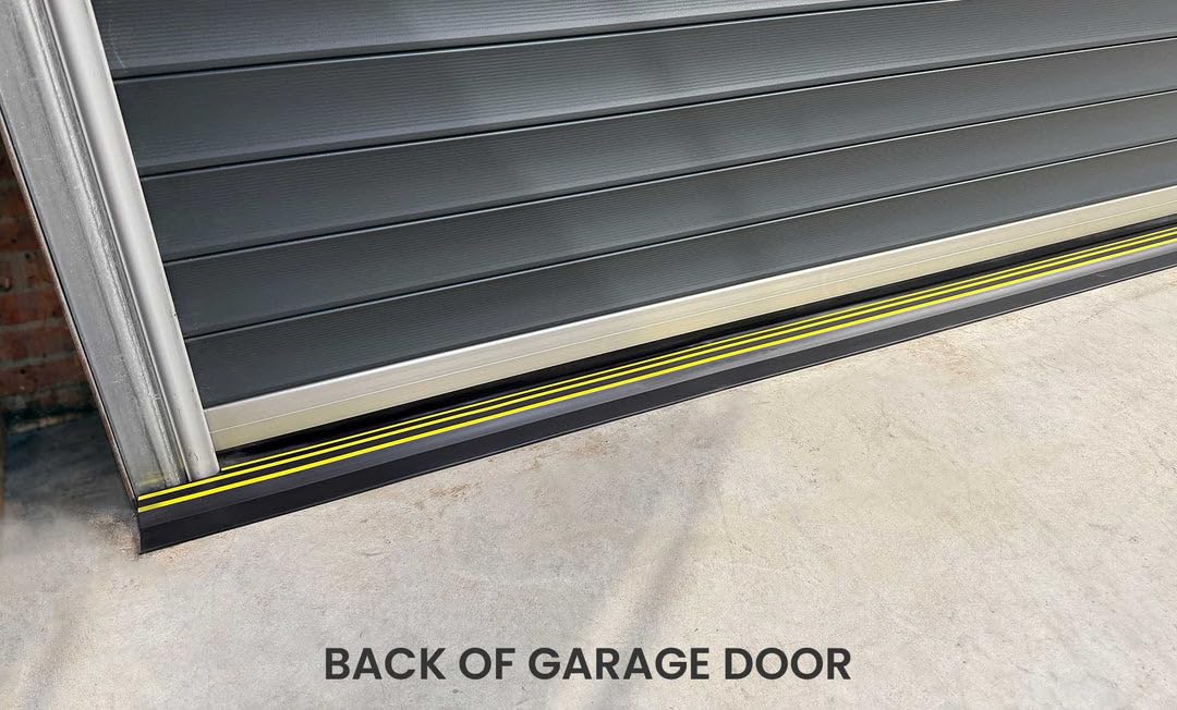 Kit de joint de seuil de porte de garage de 2,5 cm de haut, longueur de 4,34 m | PVC souple | Le kit complet comprend 2 adhésifs | GaraDry