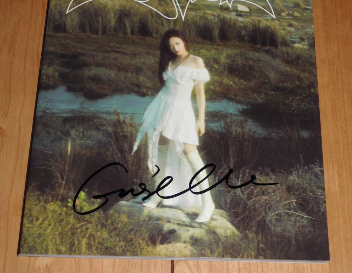 Amazon.co.jp: ジゼル (aespa)韓国3rdミニアルバム「MY WORLD