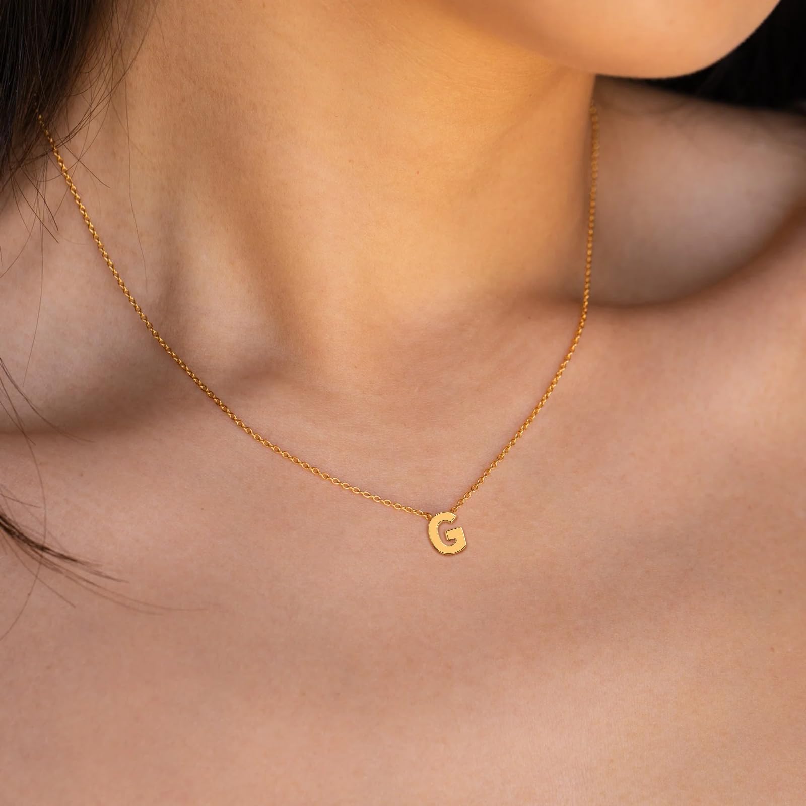 Mehrschichtige Initialen-Halsketten für Frauen, 14-Karat-Gold-Buchstabenanhänger, mehrschichtige Halskette 26 Großbuchstaben AZ für Frauen und Mädchen, Schmuck