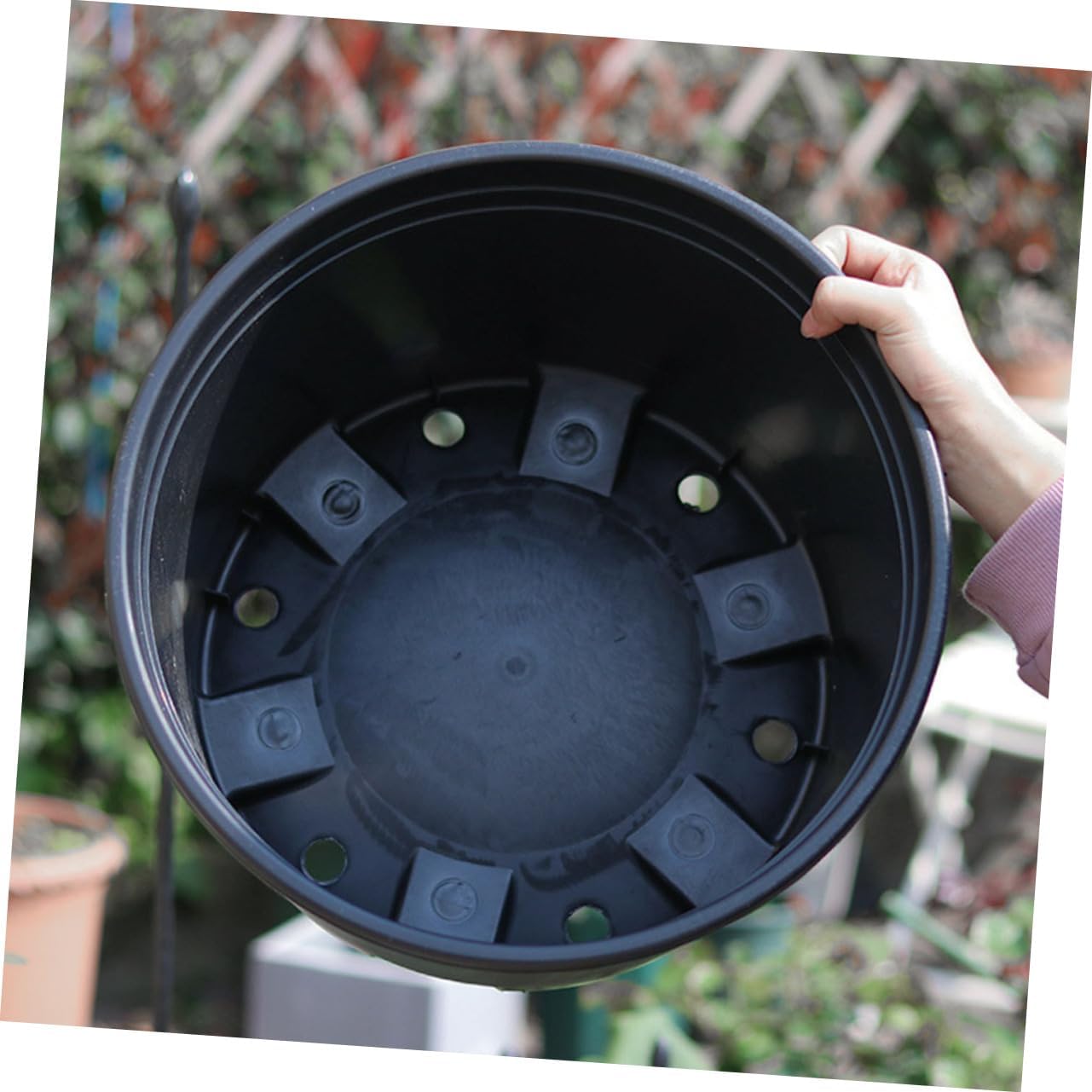 Gardening Plastic Flower Pot Nursery Planter for Hydrangeas for Indoor and Outdoor Use Easy to Clean