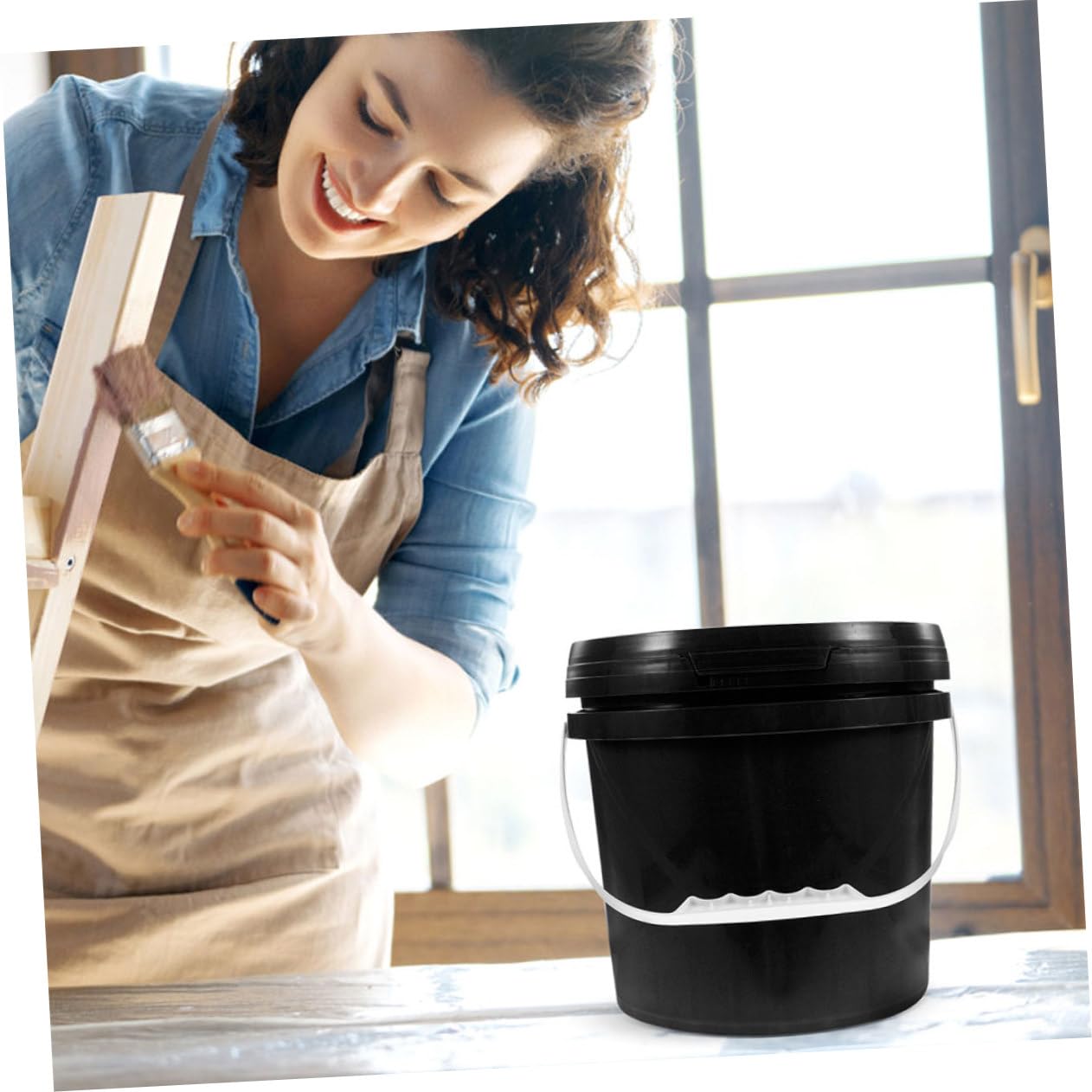 Cubo de Pintura Portátil de Plástico Negro 10l con Tapa | Recipiente Reutilizable, Prevención de Derrames, Uso DIY y Aplicaciones Variadas