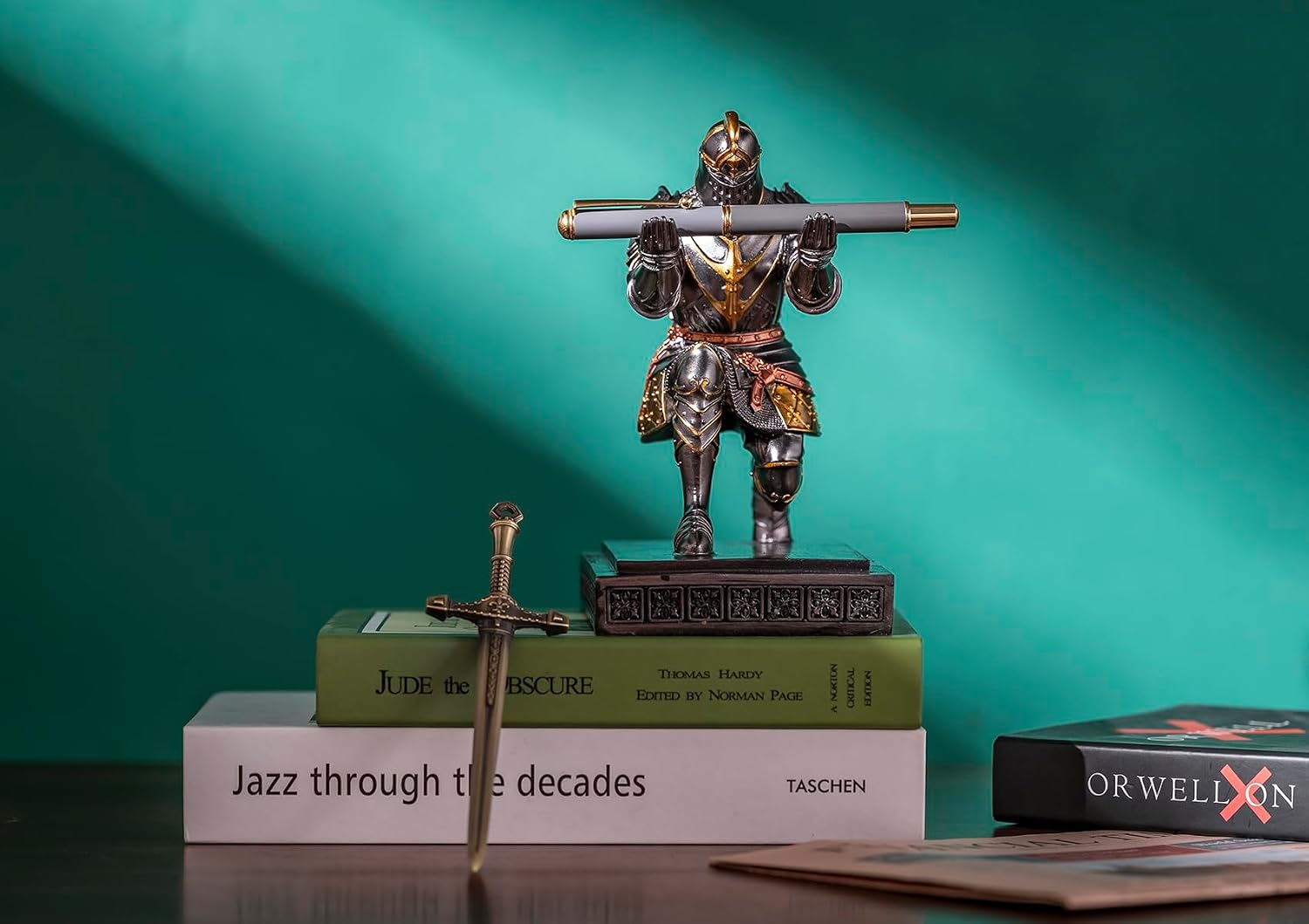 King's Guard Knight Pen Holder Pen Stand Desk Organizers and Accessories Resin Pencil Holder as Gift with a Nice Letter Opener for Office and Home Desk Organizer (Iron)