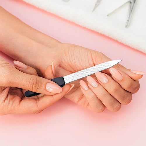 Miniatura 4 de Juego de manicura  Tijeras para cutículas, tijeras de uñas y cejas, cortaúñas, empujador de cutículas, lima de uñas, pinzas para cejas, kit