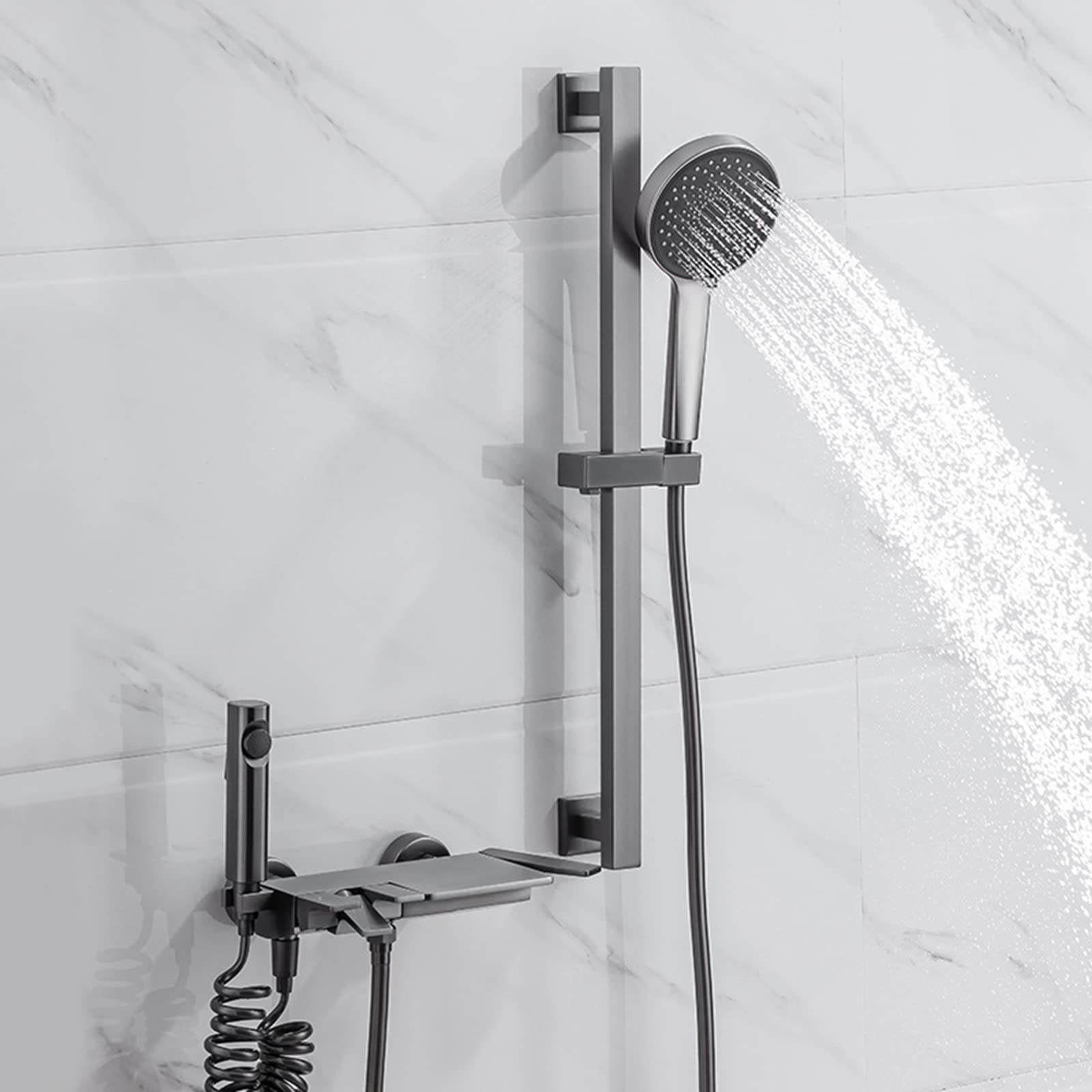 Rubinetto miscelatore a cascata in ottone grigio con pistola a spruzzo multifunzione per vasca da bagno ad alta efficienza